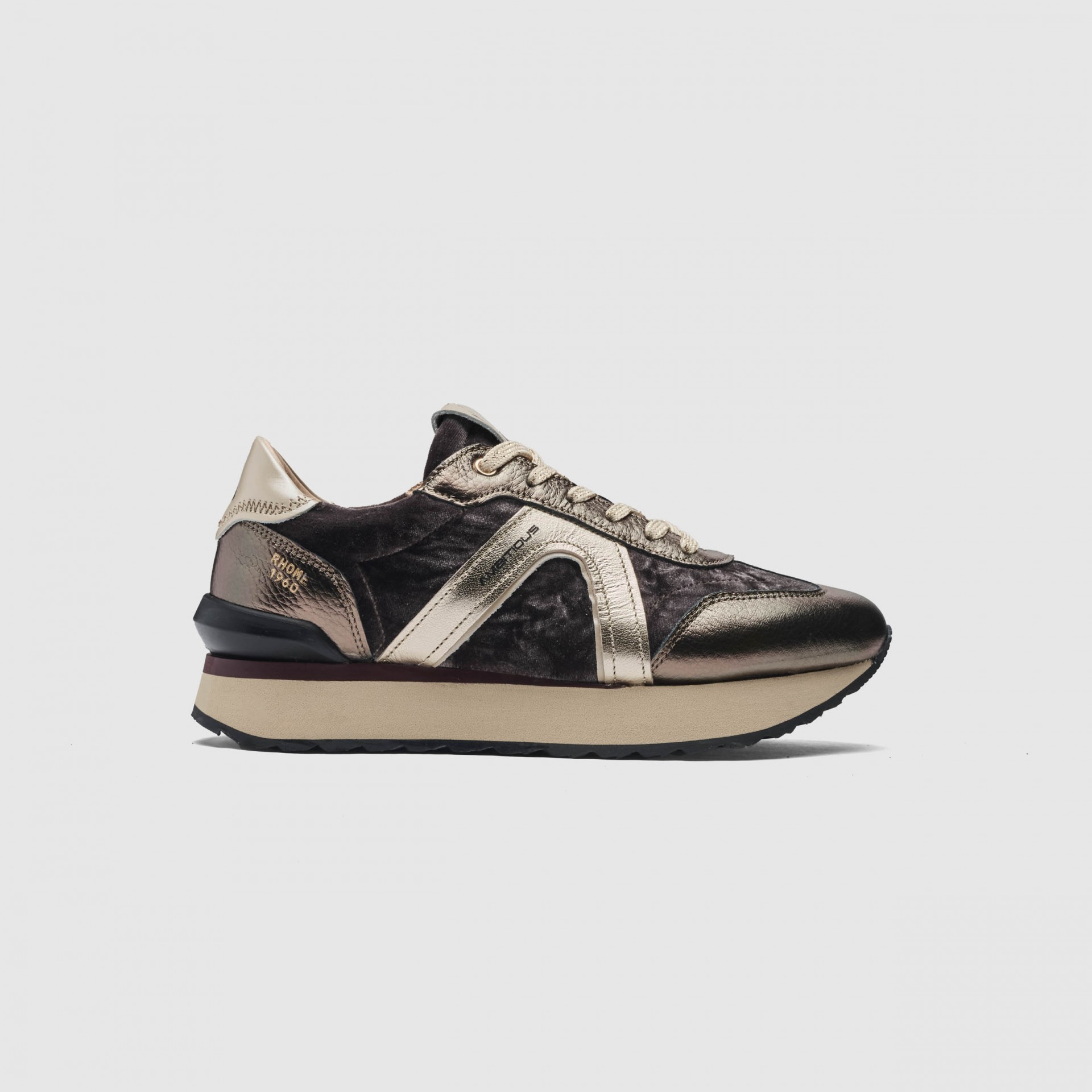 RHOME W Retro Runner