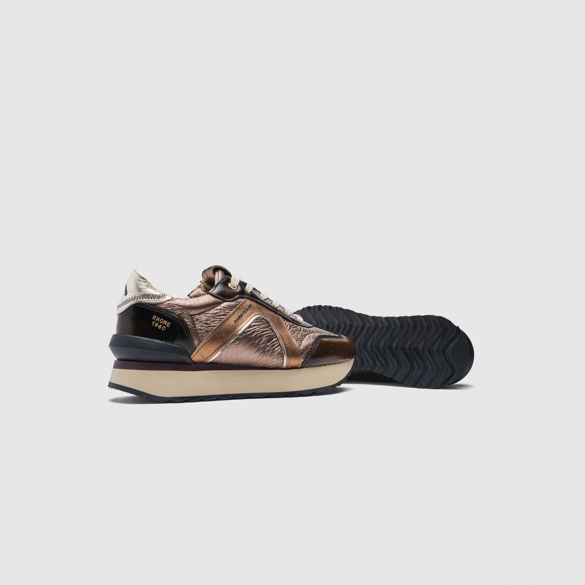 RHOME W Retro Runner