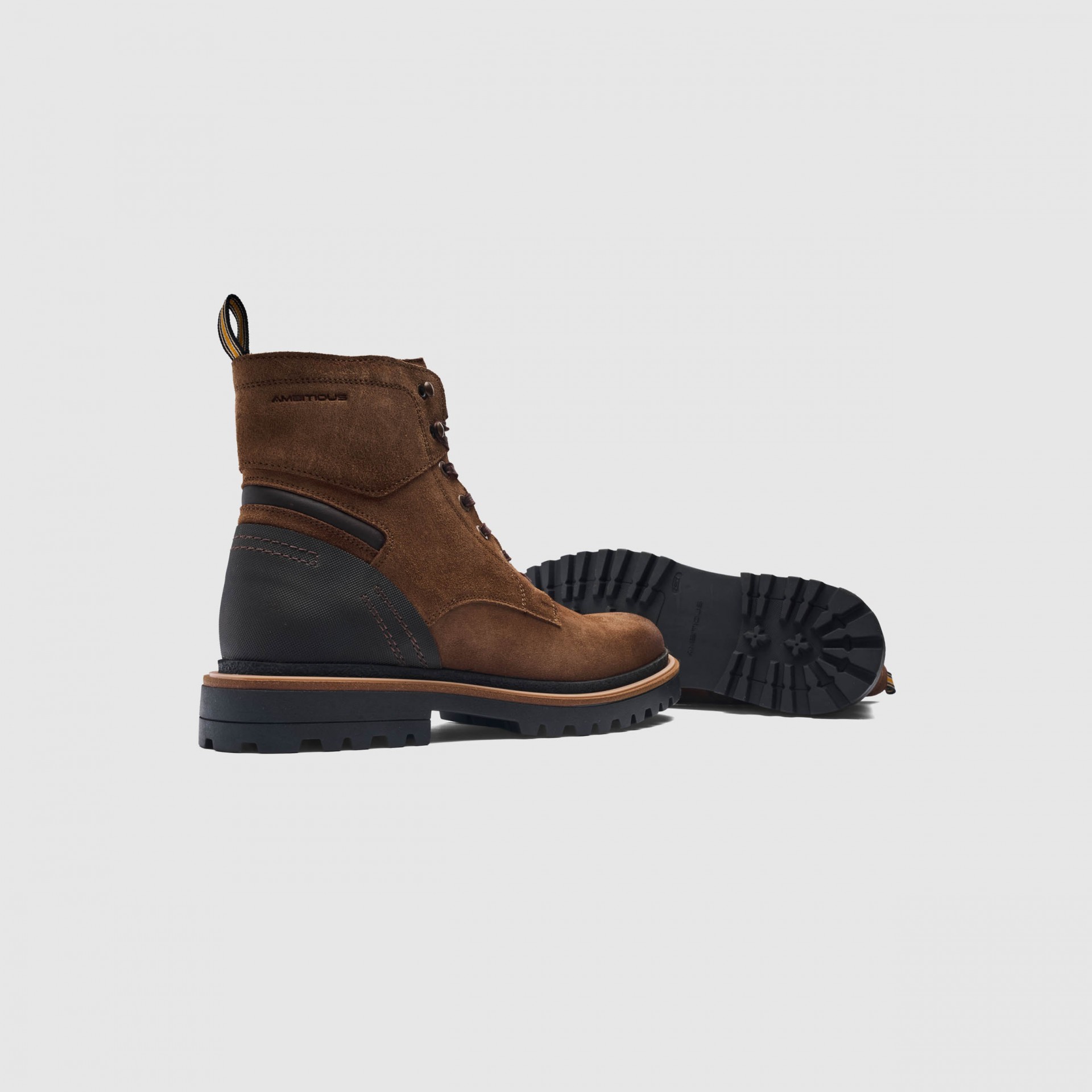 HARDY Lace-Up Boot