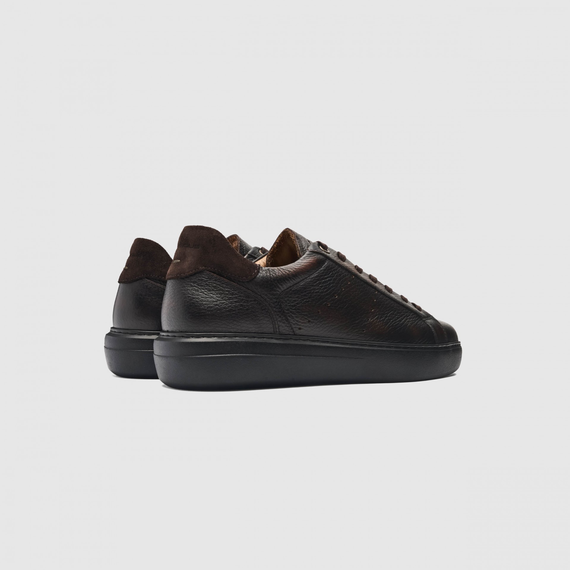 PHOENIX Urban Sneaker