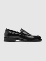 BLACK PATENT BLACK PATENT