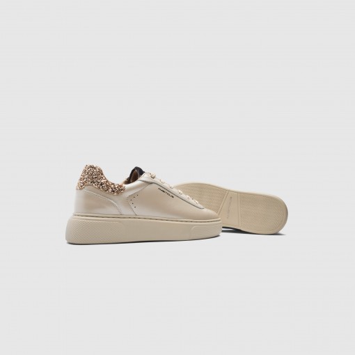 JACKIE Luxe Cupsole