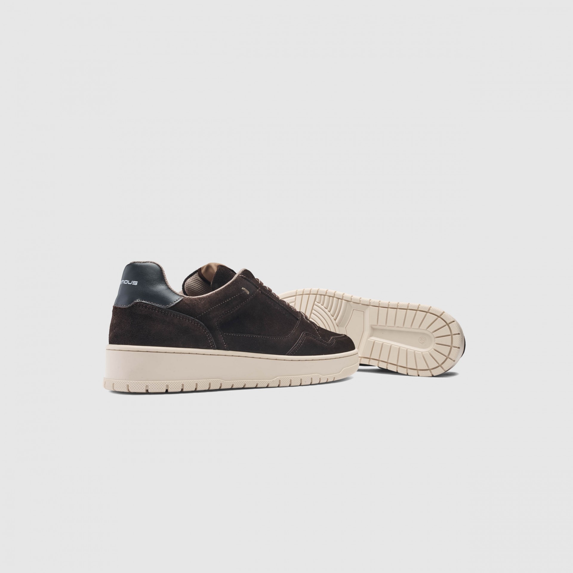 JOE Street Sneaker