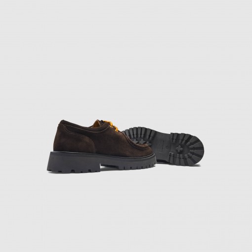 ELSA Lug Moccasin