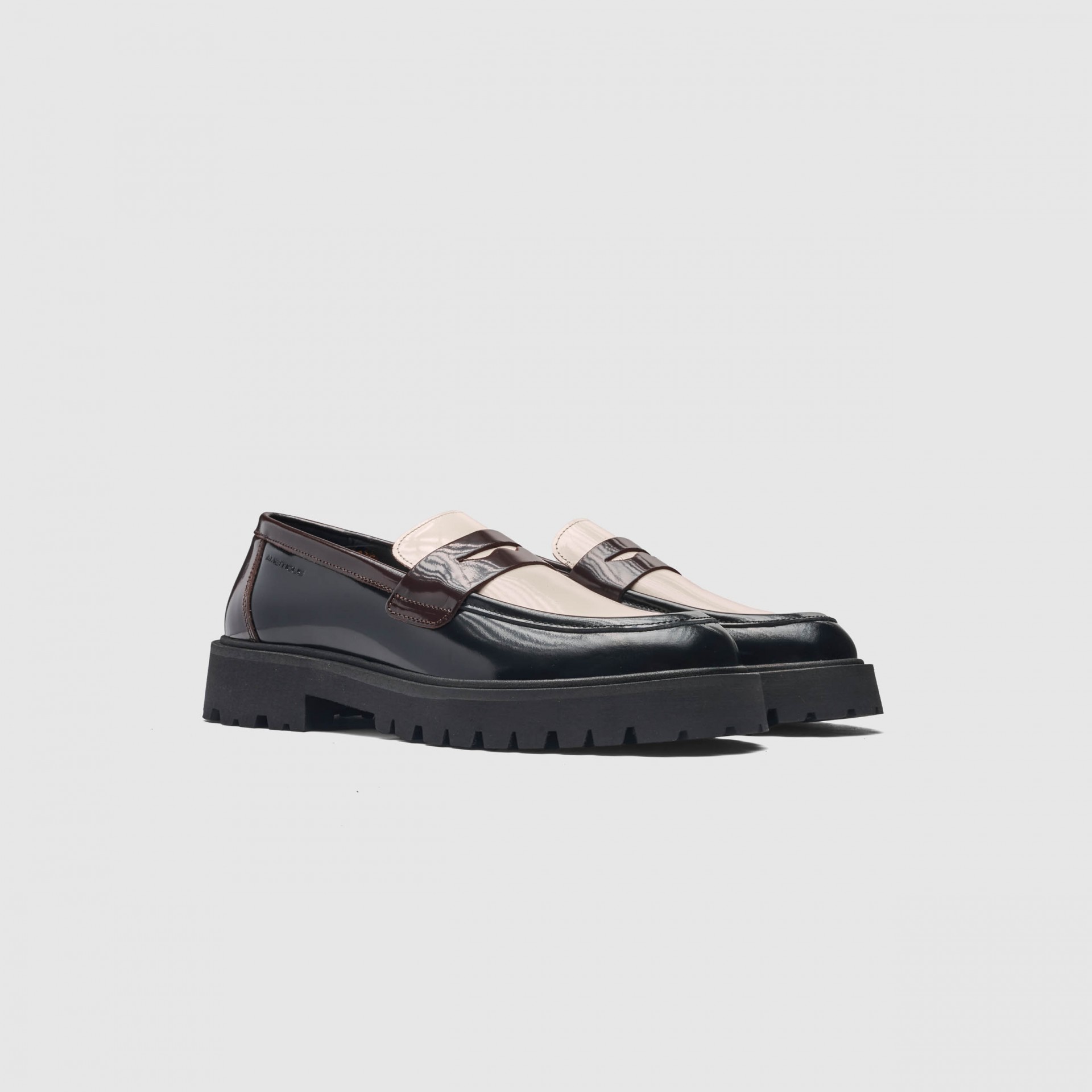ELSA Penny Loafer