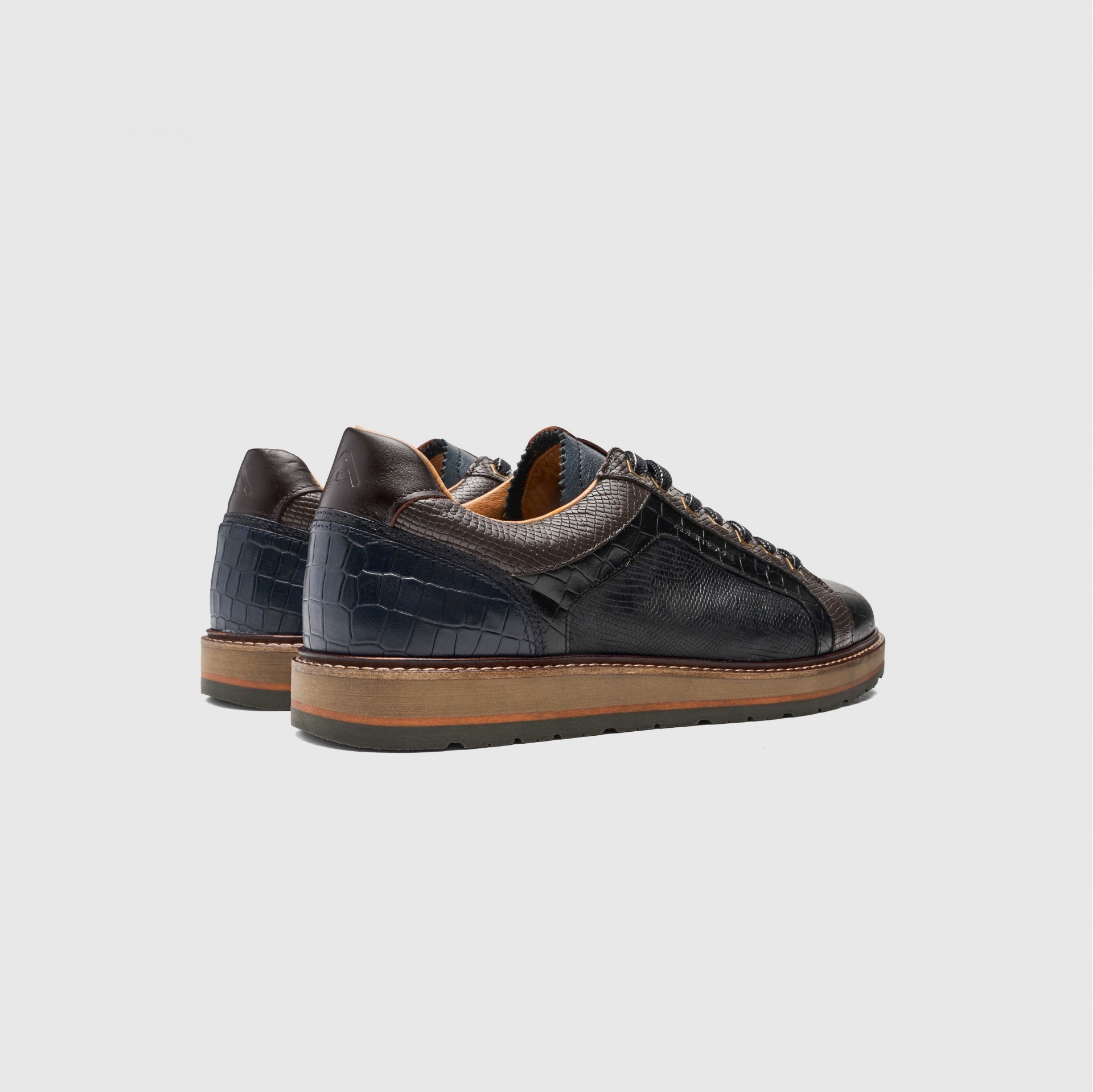 RON Artisan Sneaker