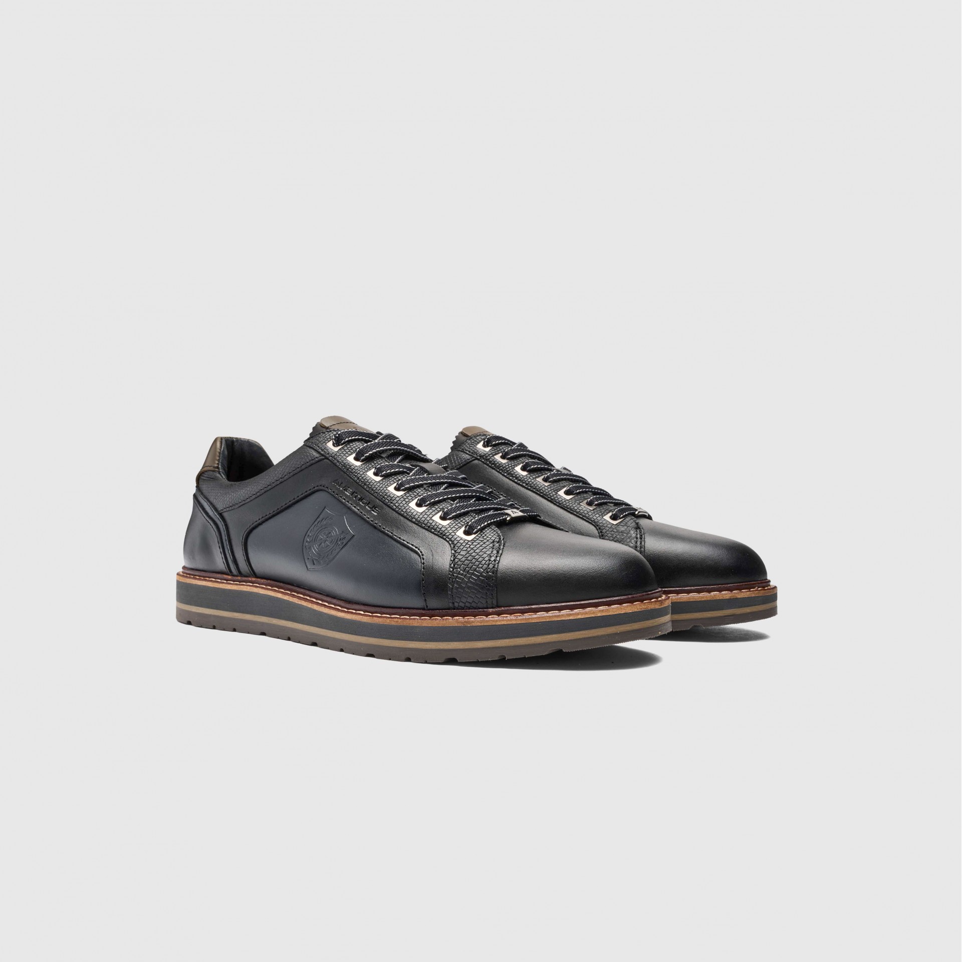 RON Artisan Sneaker