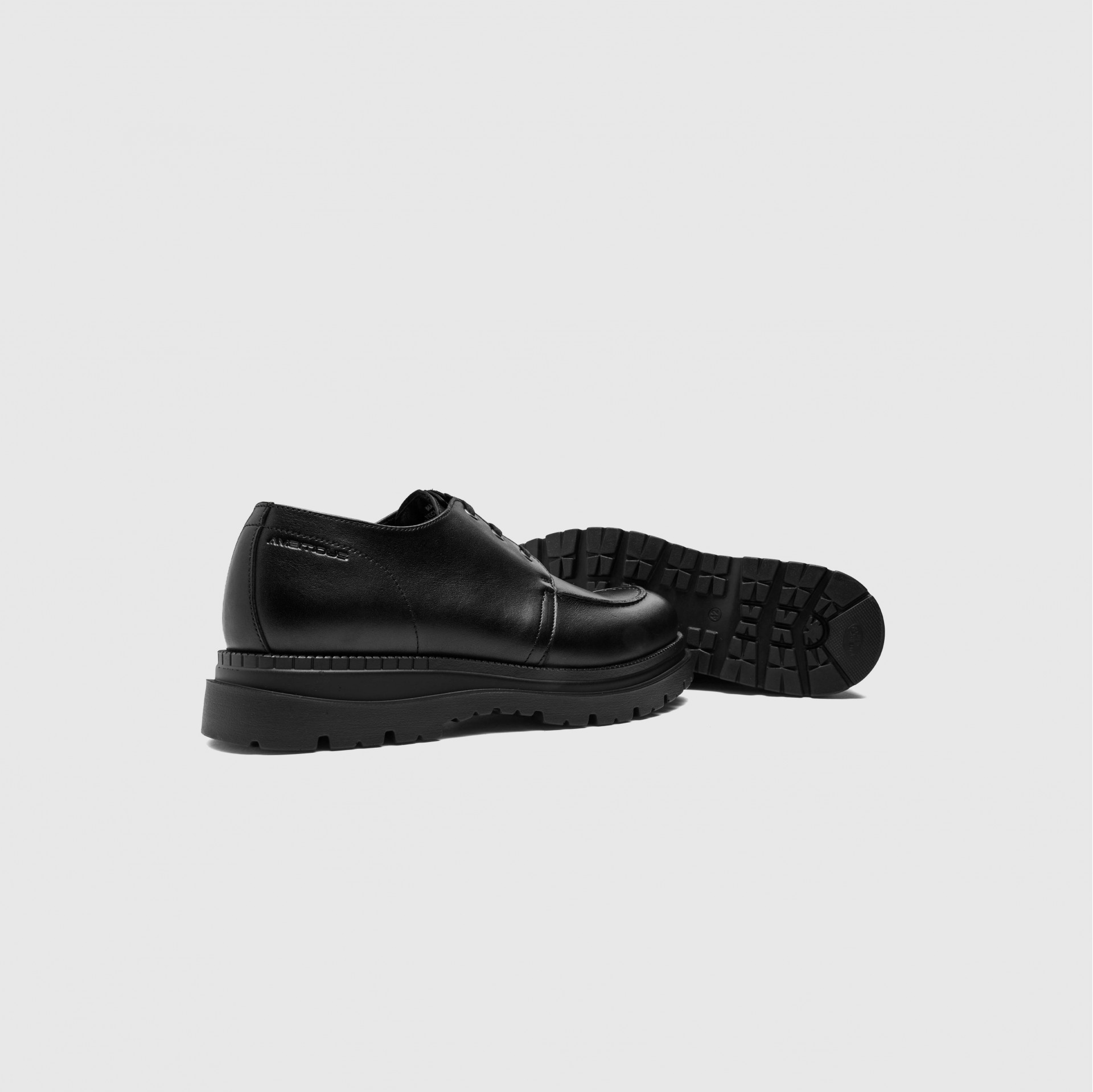 BRADY Derby Shoe