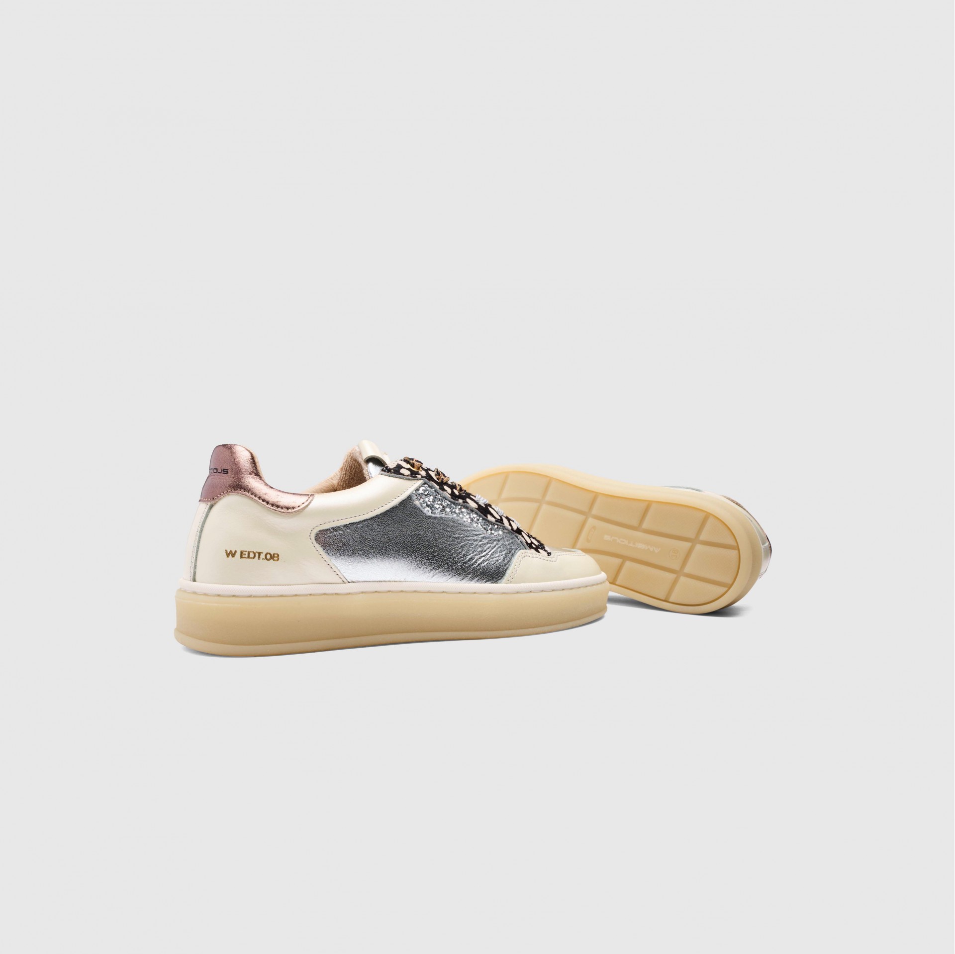 WENDY Low-Top Sneaker