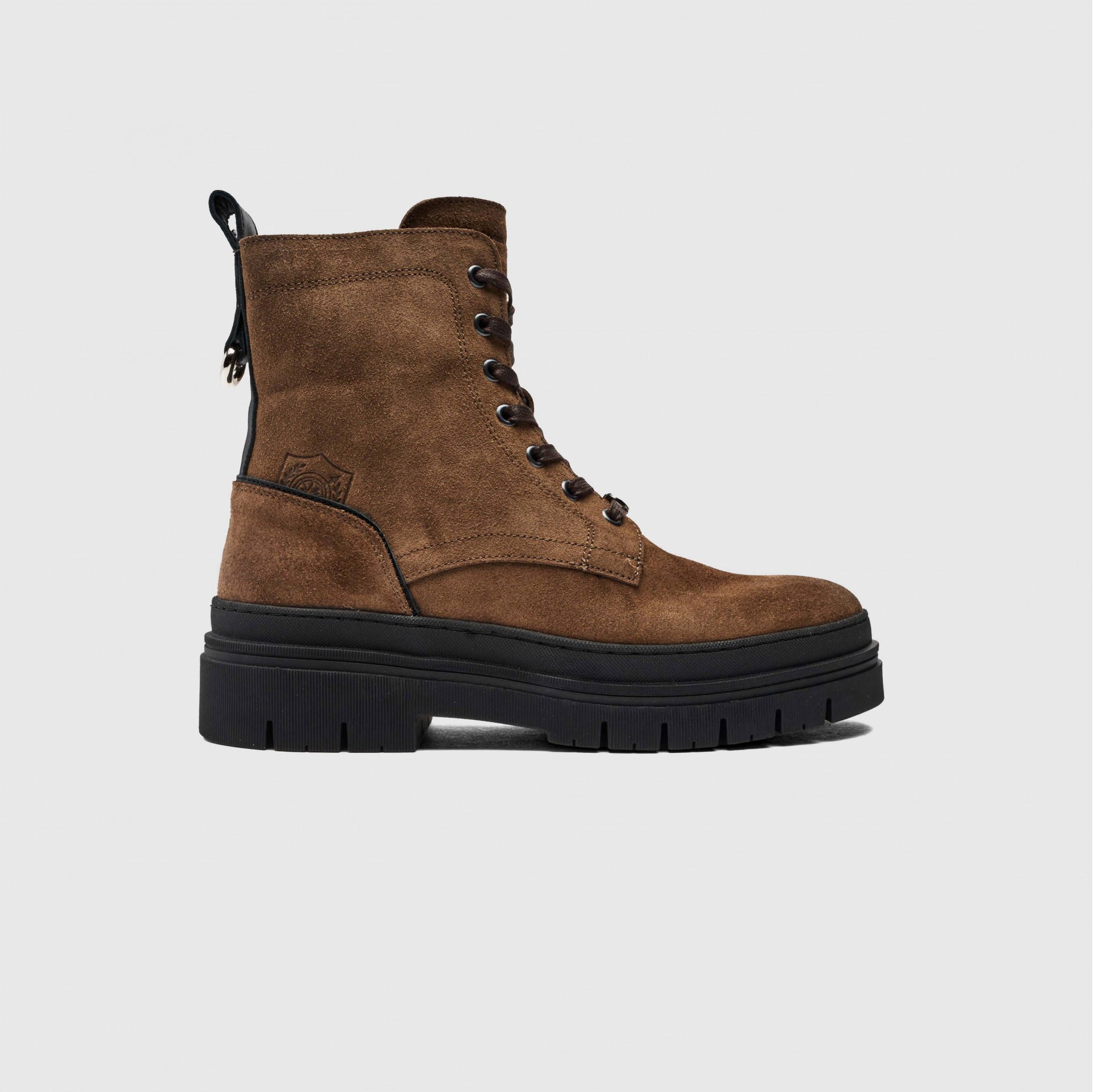ELIE Mountain Boot