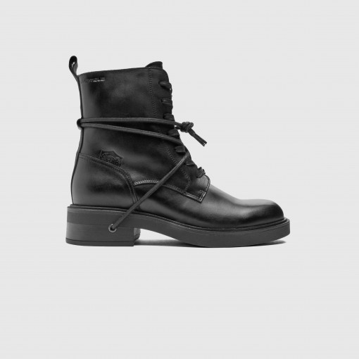 GIULIA Lace-Up Boot