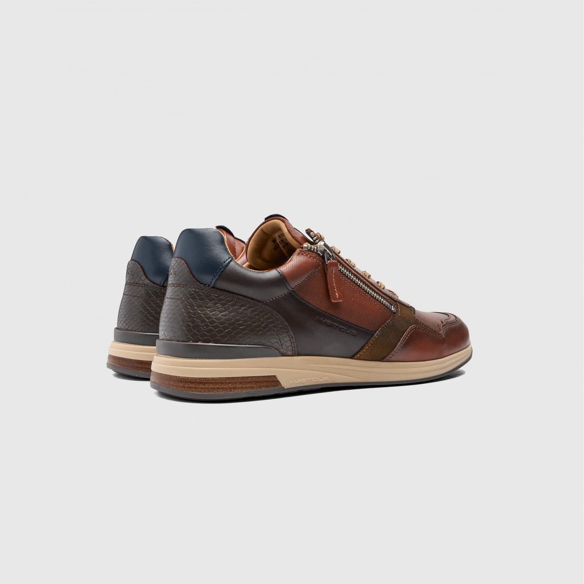 SLOW Zip Sneaker